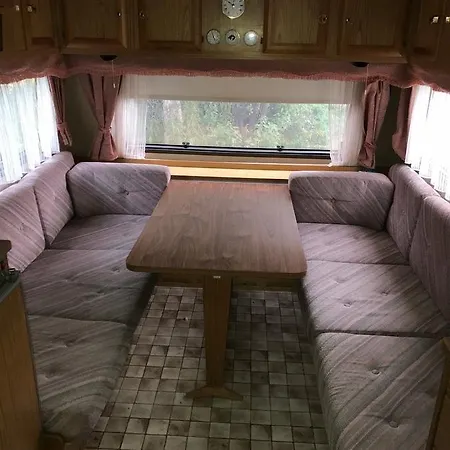 Sandnes Fjord Camping אתר קמפינג